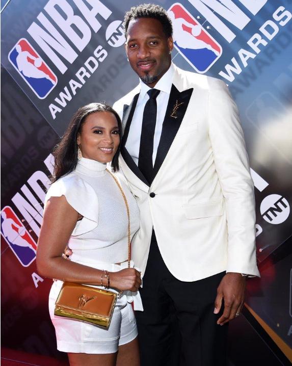 个年轻人迷 个年轻人迷